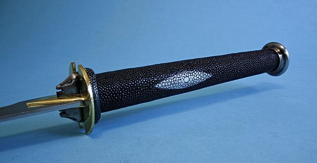 TwinSnakeSword 05